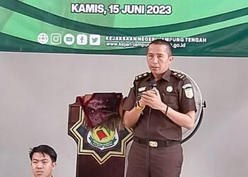 Kejari  Lampung Tengah Berikan Penyuluhan ke-Sekolah