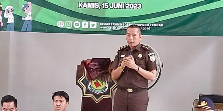 Kejari Lampung Tengah Berikan Penyuluhan ke-Sekolah