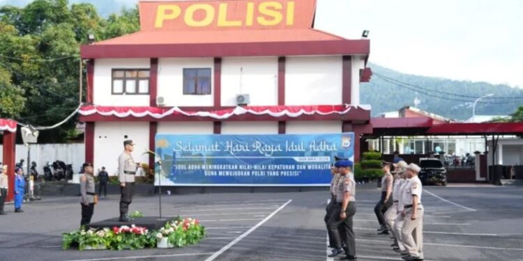 Kapolda Maluku Utara Ingatkan Semua Anggotanya Dapat Berikan Pelayanan Terbaik Kepada Masyarakat