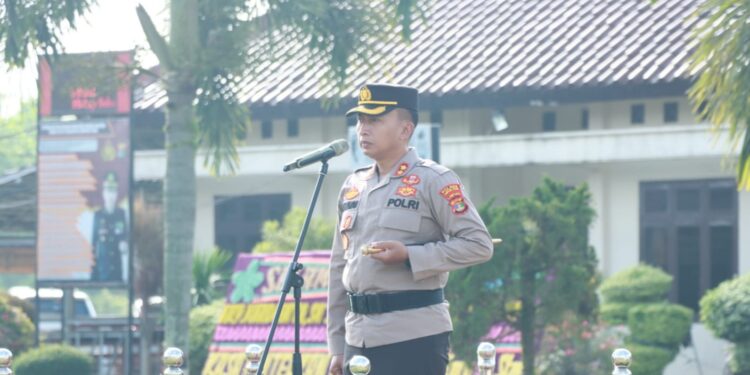 Polres Lampura Kerahkan Ratusan Anggota Untuk Pengamanan Pilkades Serentak Tahun 2023
