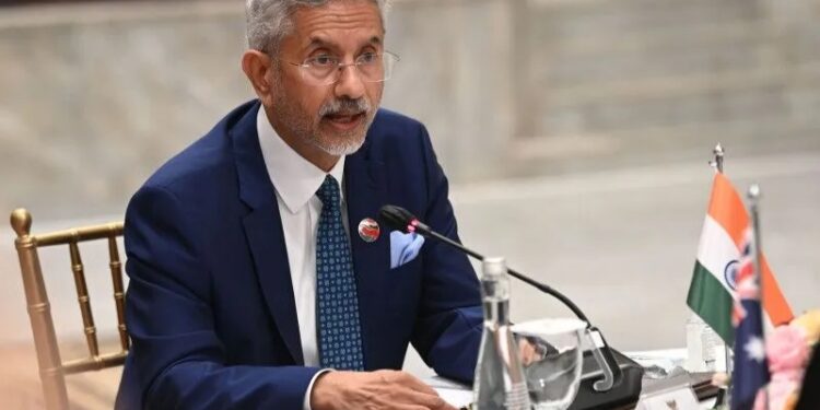 Menteri Luar Negeri Menyatakan Ingin Berkerja Sama Dengan ASEAN