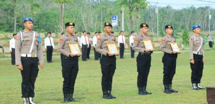 Empat Orang Anggota Polres Tulang Bawang Barat di PTDH