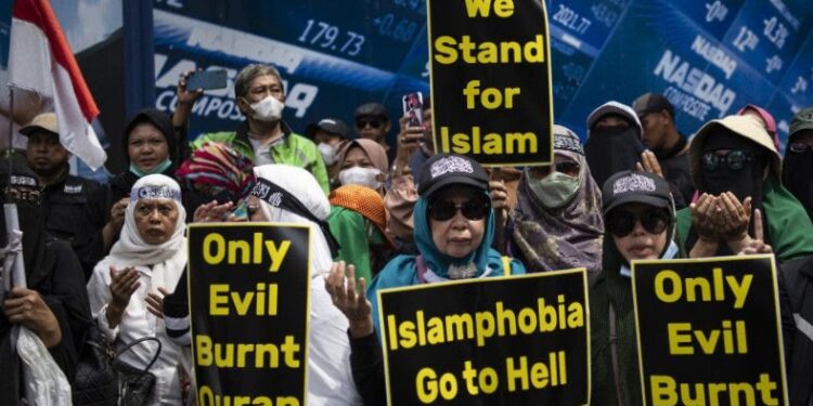 Perserikatan Bangsa-Bangsa Menyatakan Penodaan Kitab Suci Tak Bisa Ditolelir