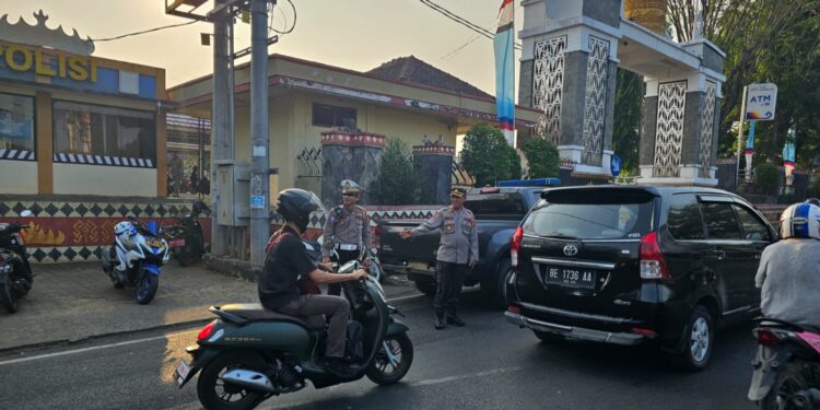 Polres Lampung Utara Gelar Pam Rawan Pagi dan Pengaturan Lalulintas