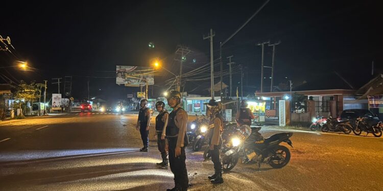Satgas Preventif Polres Lampung Utara Gelar Patroli di Kampung Bebas Dari Narkoba Kelurahan Kotaalam