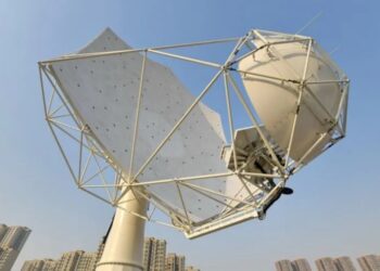 China Bangun Antena Pertama Susunan Teleskop Radio Terbesar di Dunia