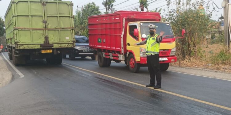 Kisah Inspiratif, Seorang Anggota Satlantas Polres Lampura, Bangun TPA dan Masjid, Wakafkan Tanah Untuk Ponpes