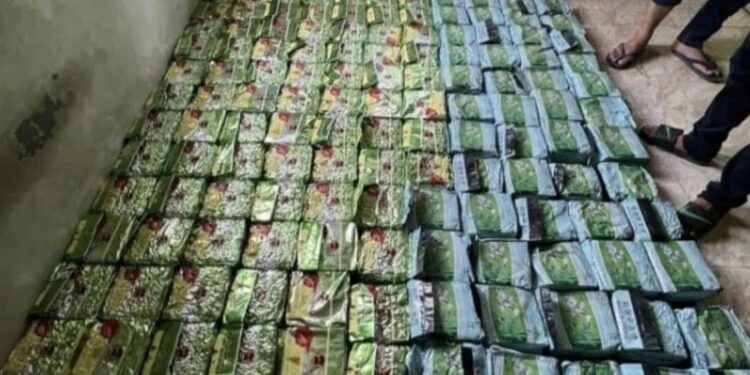 Polisi Tangkap Dua Warga Aceh Barat dan Amankan Barang Bukti Sebanyak 165 Kg Sabu