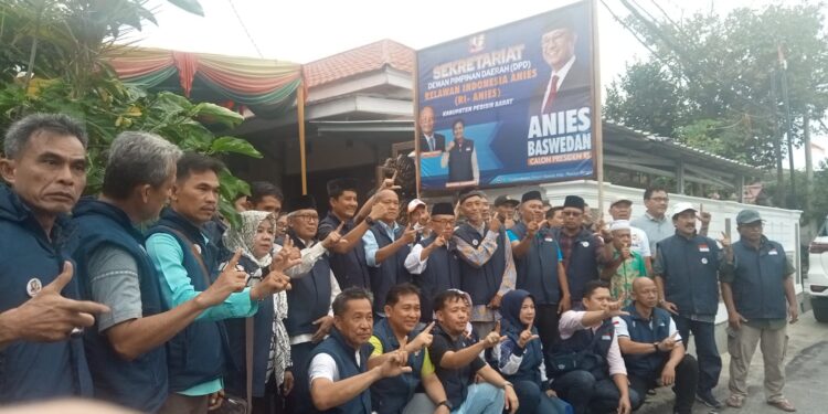 DPW Relawan Pemenangan Anies Wilayah Lampung Melantik Pengurus DPD Kabupaten Pesisir Barat