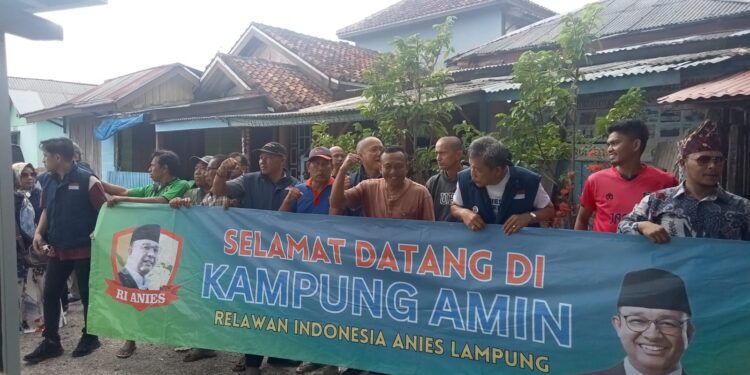 Relawan Anies Baswedan Gelar Sosialisasi di Desa Nelayan Pesisir Barat