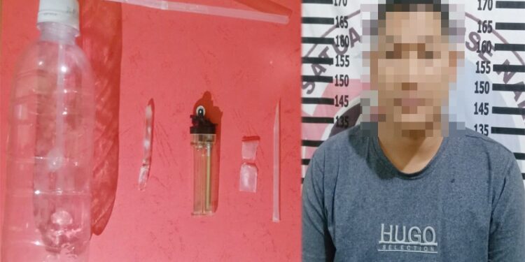 Tengah Asyik Menghisab Sabu Seorang Warga Kabupaten Tulang Bawang di Tangkap Petugas