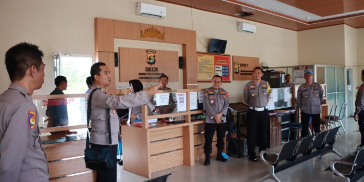 Tim Biro Rena Polda Lampung Lakukan Penilaian Standar Pelayanan di Polres Lampung Utara