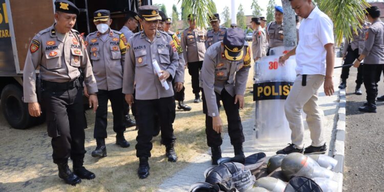 Jelang Pengamanan Pemilu 2024, Polres Lampung Utara Cek Kendaraan dan Prasarana Dalmas