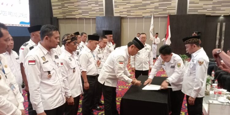 Mirza Kepala Pekon Negara Batin Resmi Jabat Ketua APDESI Kabupaten Tanggamus