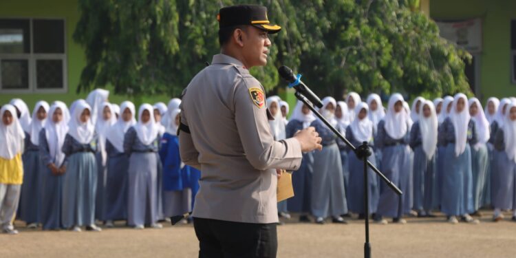 Cegah Kenakalan Pelajar, Kapolres Lampung Utara Kujungi SMK 3 Negeri Kotabumi