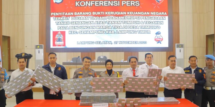Ditreskrimsus Polda Lampung Sita Barang Bukti Uang Tunai Milyaran Kasus Korupsi Bendungan Marga Tiga Lampung Timur