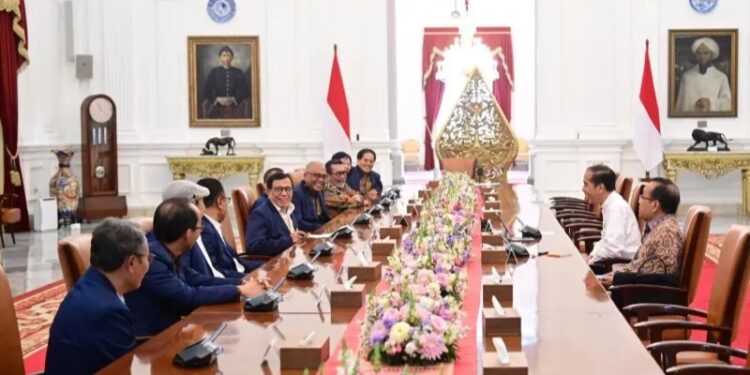 Presiden Joko Widodo Terima Pengurus PWI Pusat di Istana Merdeka