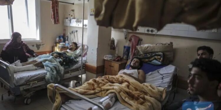 Ribuan Orang di Dalam RS Al-Shifa Jalur Gaza Berjuang Untuk Tetap Hidup