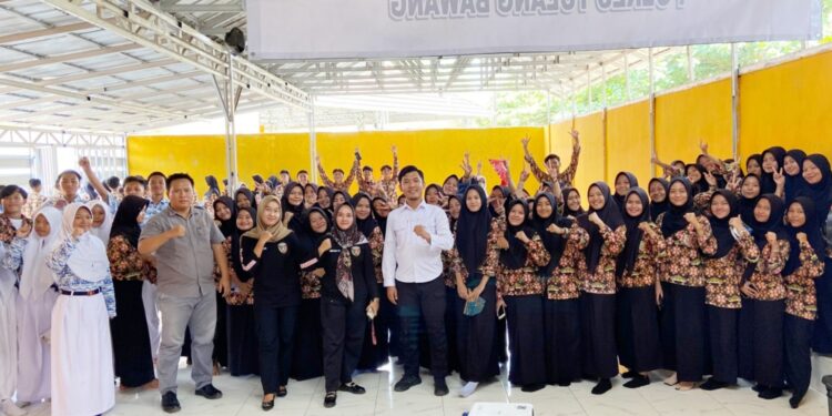Petugas Polsek Menggala Berikan Edukasi Kepada Ratusan Pelajar Terkait TPPO