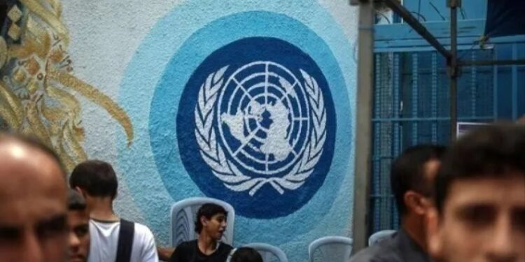 Sebanyak Ratusan Pekerja Staf UNRWA Tewas Akibat Serangan Israel di Gaza